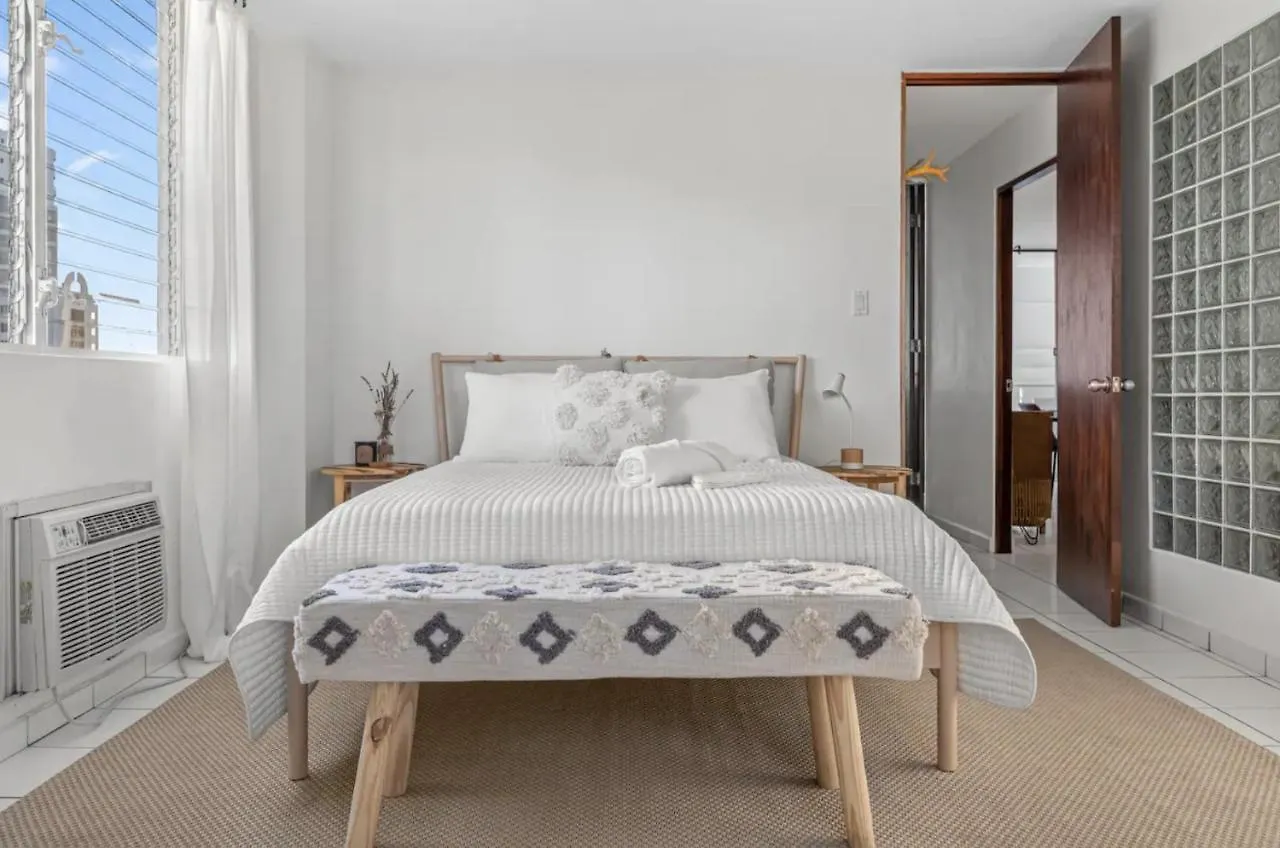 アパート サンジョアン2 Bed, 2 Bath Condado Beach Apt With Parking Aptsアパートメント