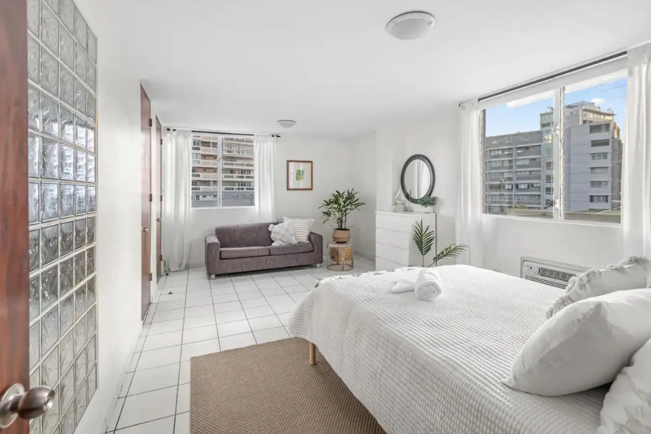 サンジョアン2 Bed, 2 Bath Condado Beach Apt With Parking Aptsアパートメント サンジョアン