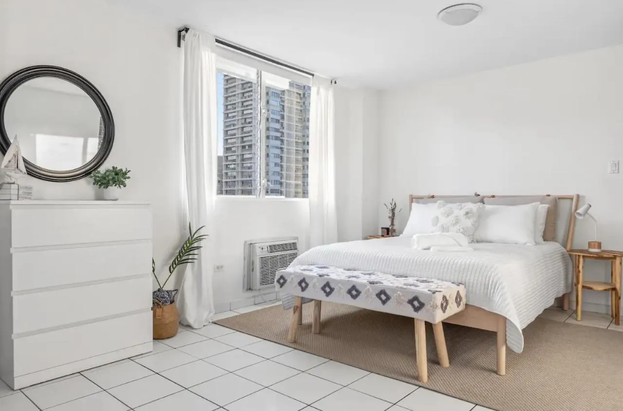 アパート サンジョアン2 Bed, 2 Bath Condado Beach Apt With Parking Aptsアパートメント